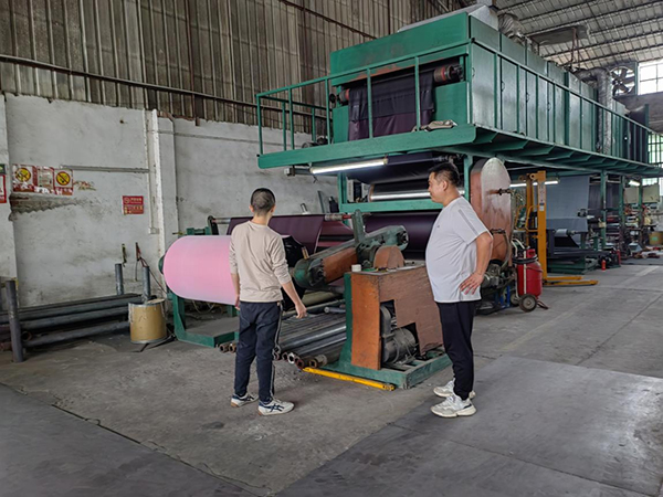 垣曲县招商二队王岳 赴深圳市龙岗区庆金皮革有限公司进行考察